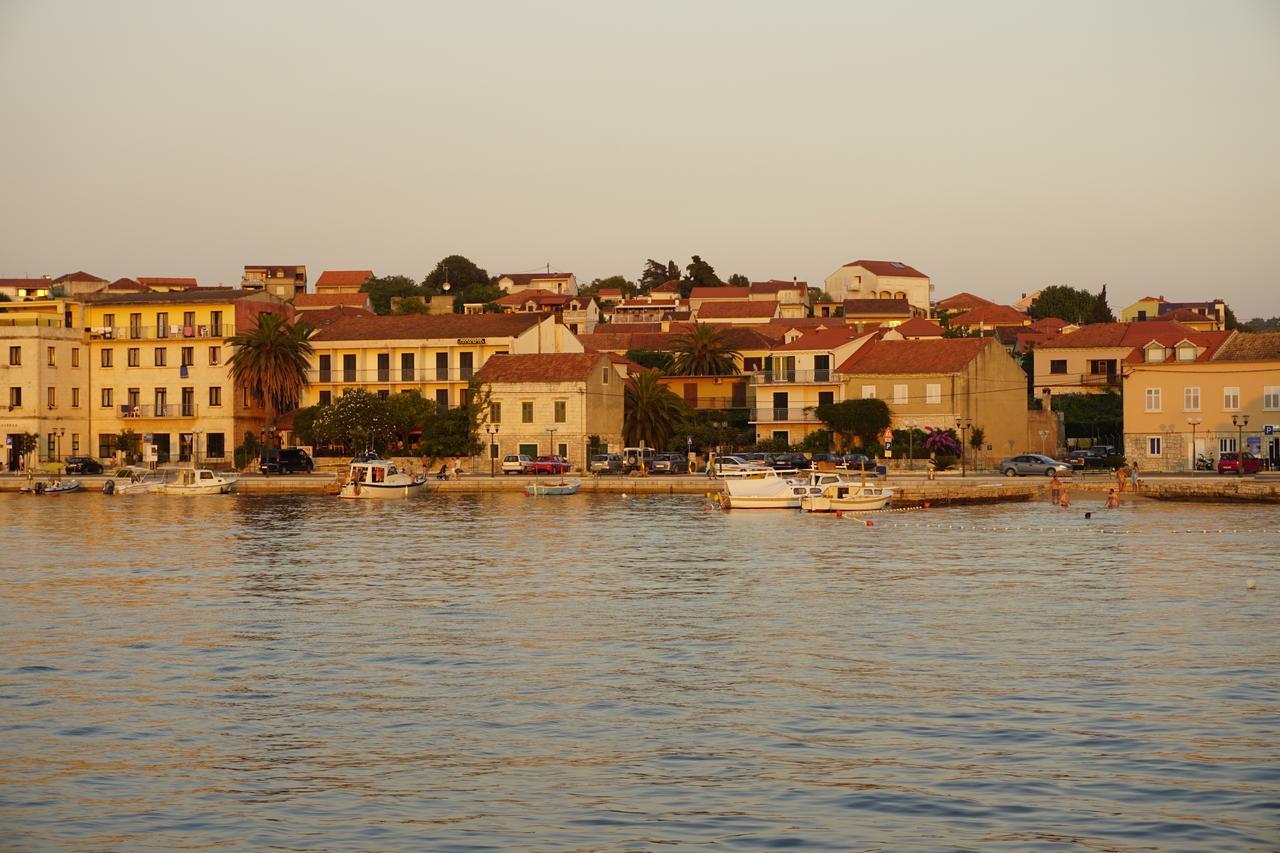 Apartments Vela Luka Zewnętrze zdjęcie