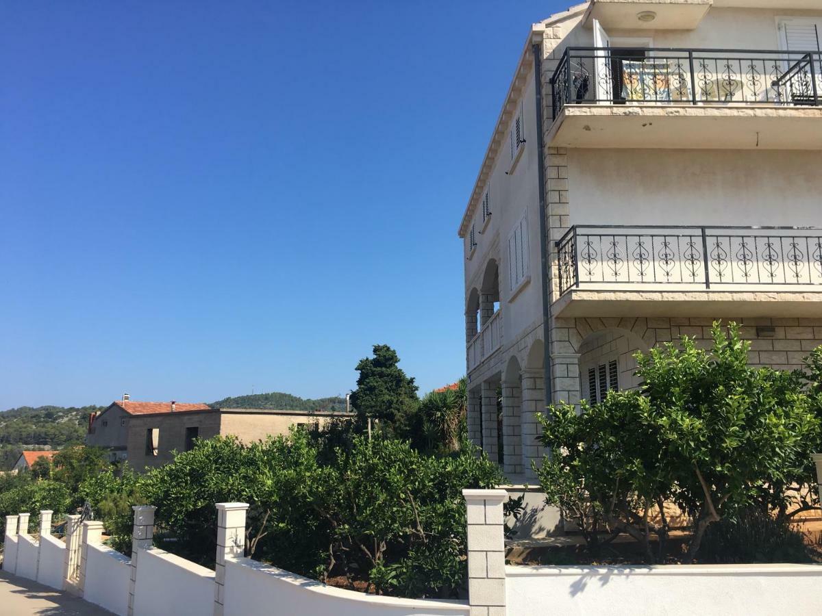 Apartments Vela Luka Zewnętrze zdjęcie