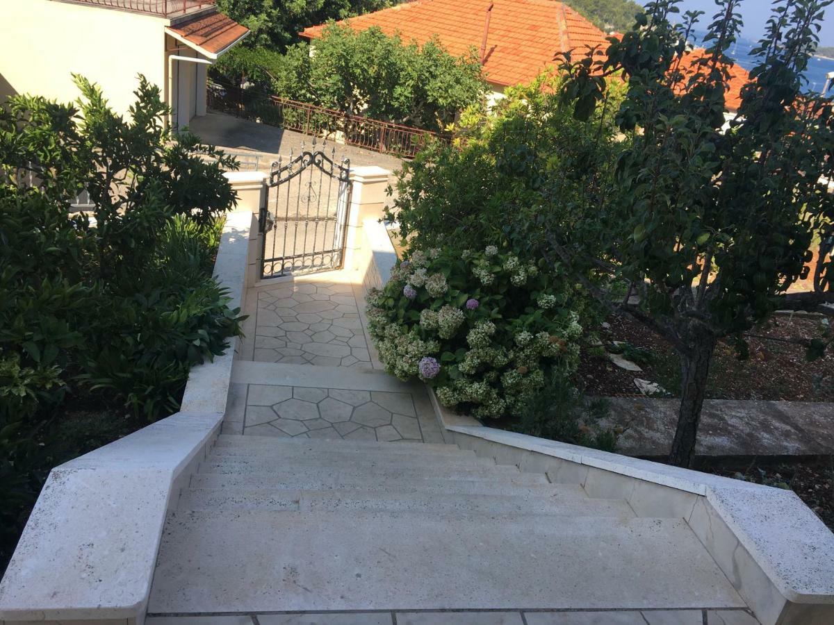 Apartments Vela Luka Zewnętrze zdjęcie
